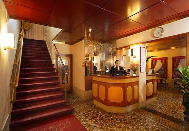 gallery18_b