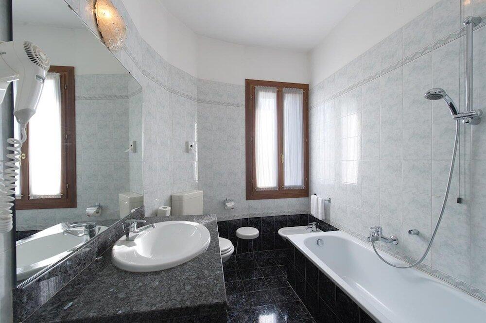 hotel-cristallo-banio-12697b43