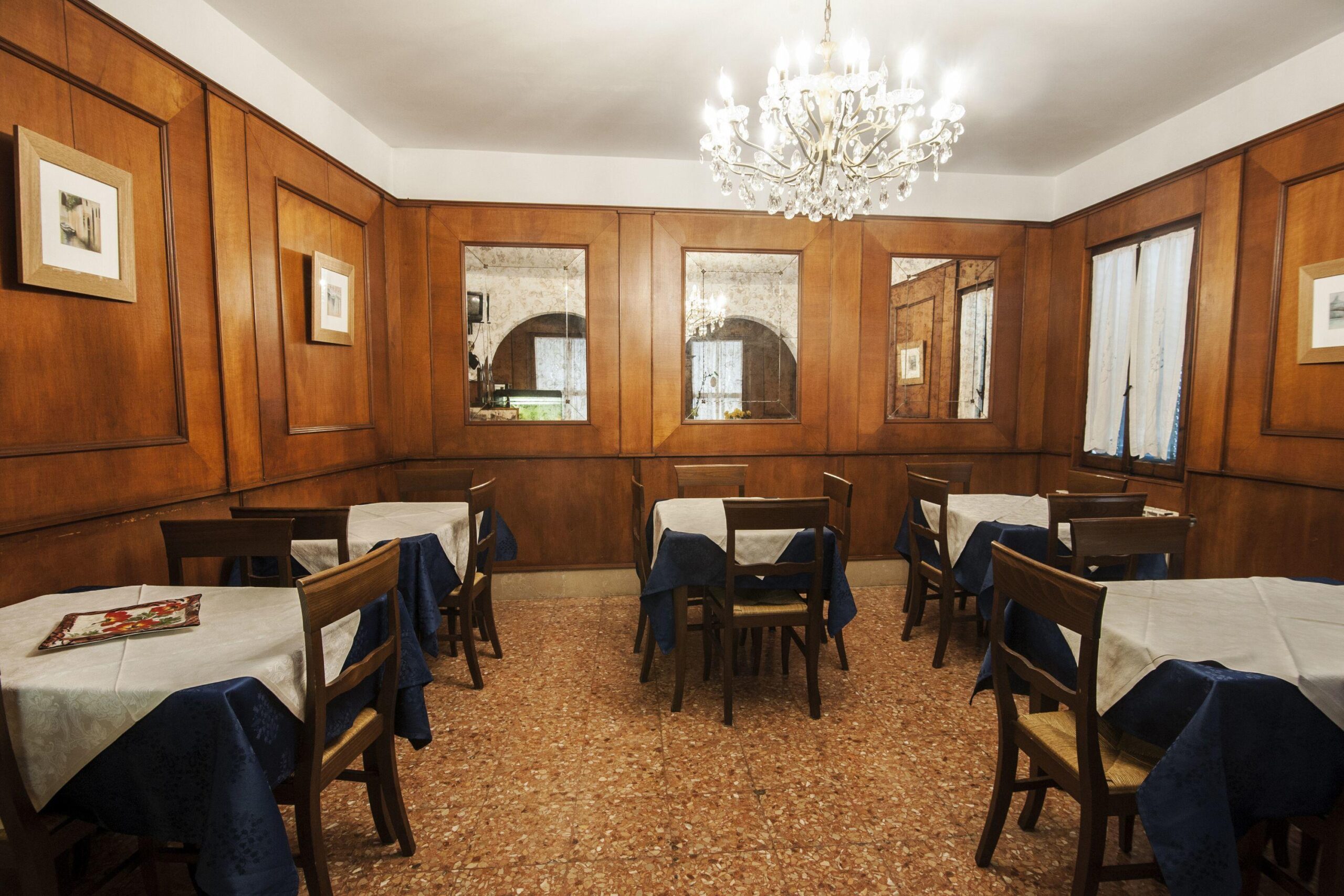 photo-hotel-locanda-ca-foscari-venice-10