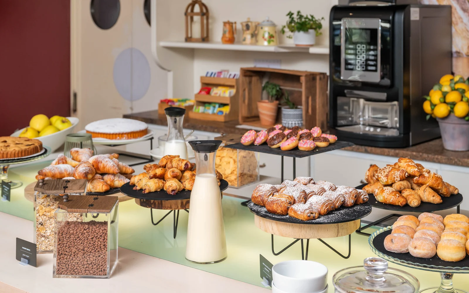 hotel_conegliano_breakfast-room_5.d4e8779e-59681