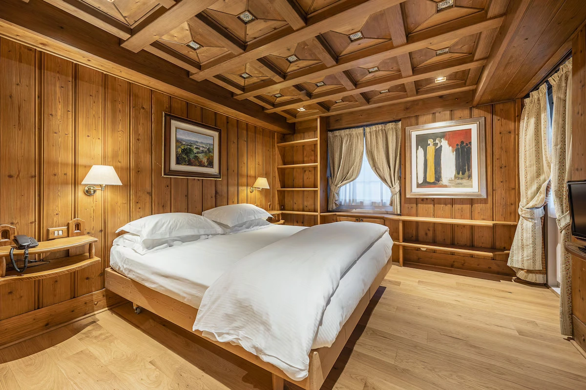 Hotel Victoria Cortina Suites
