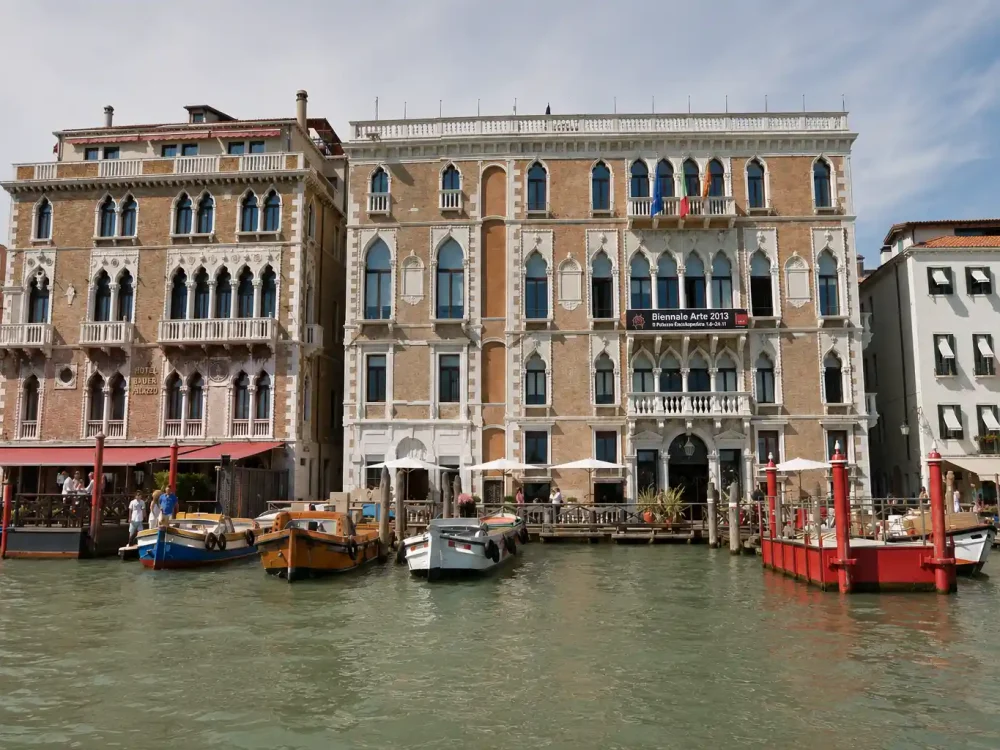 Ca' Giustinian Biennale Venezia