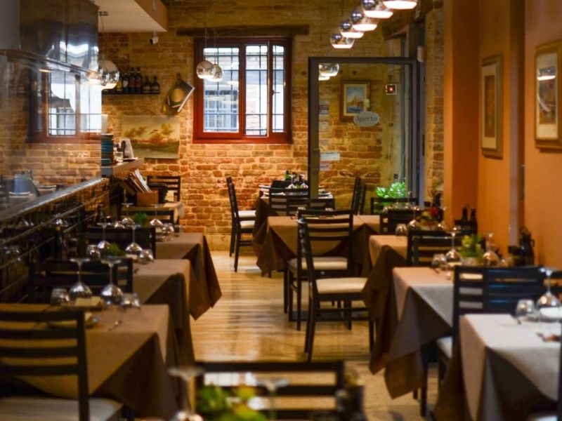 OSTERIA-VECIO-FORNO-WhatsApp-Image-2025-03-24-at-11-24-45-3-jpeg
