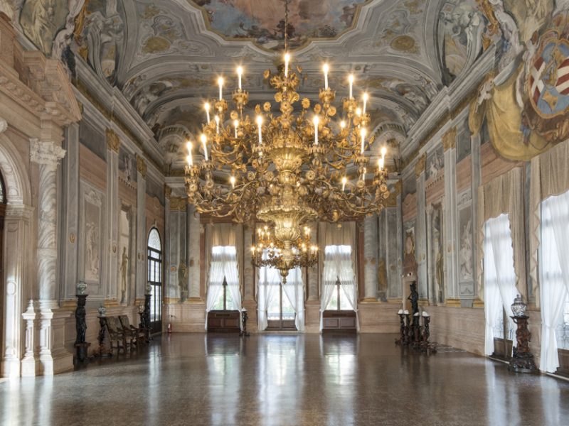 Rezzonico-salone-da-ballo-2-FB