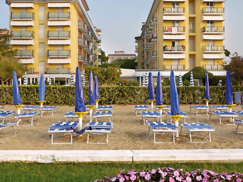 fronte-dalla-spiaggia