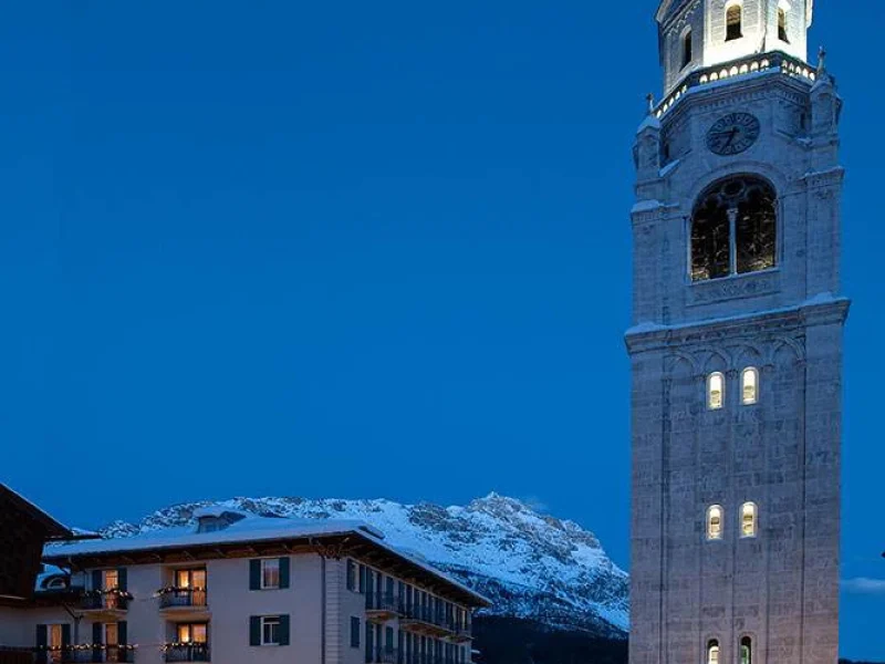 Hotel Cortina - foto 1