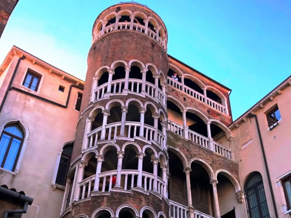 id012-passeggiata-venezia-nascosta-full