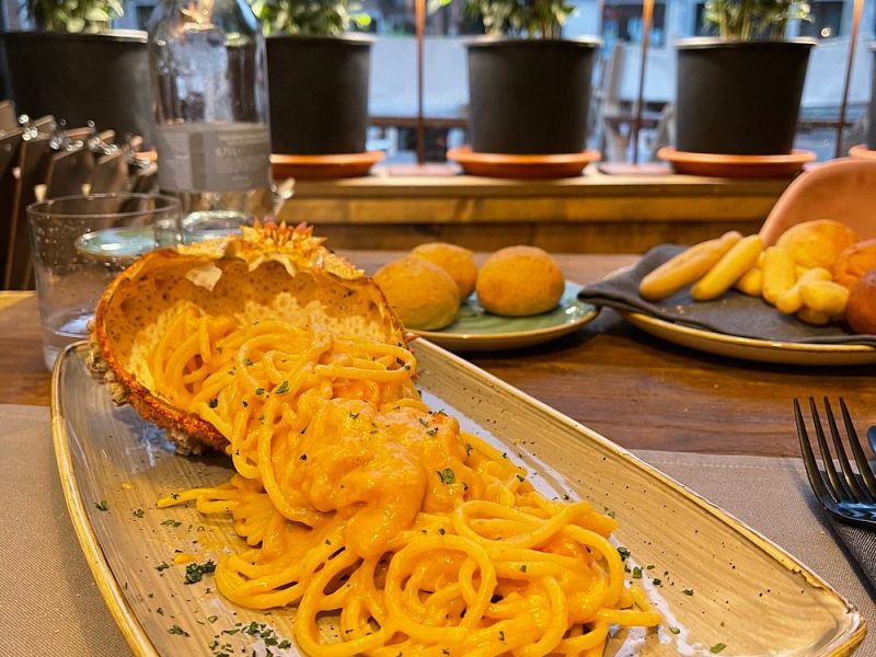 spaghetti-with-spider