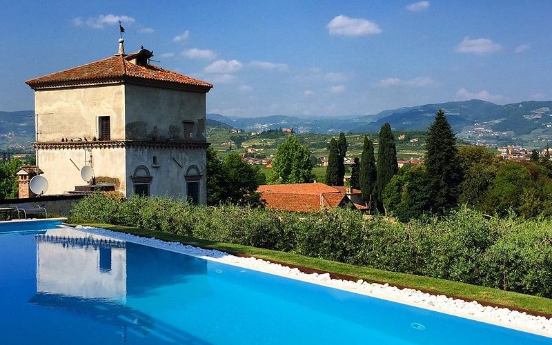 villa-giona