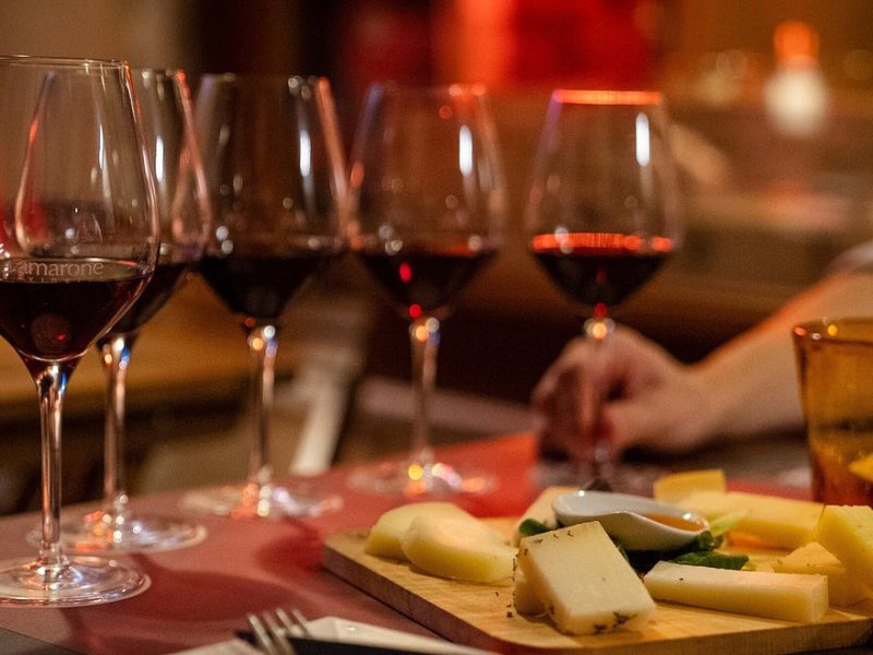 wine-tasting-italian